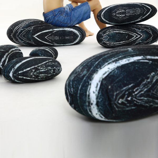 Livingstone Pillows The Rock Pillow - Imagen 3