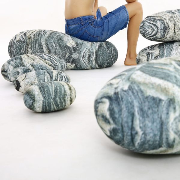 Pebble Seats Floor Cushion Livingstones - obrazek 3