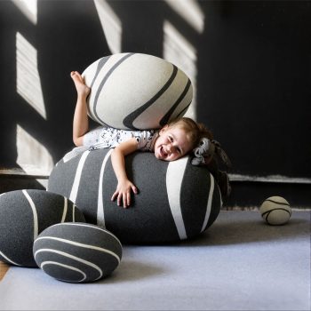 μαξιλάρια με βότσαλα neolivingstones 6868